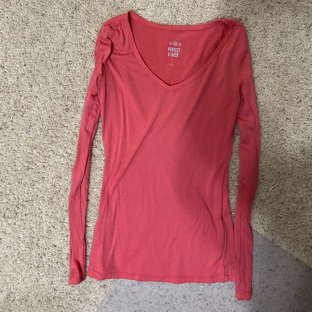 SO the perfect V neck pink size XS